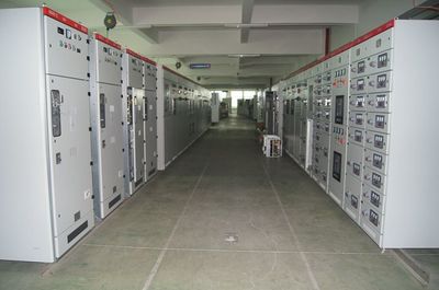 深度探訪廣東紫光電氣成套車間 專業實力與標準化的完美融合