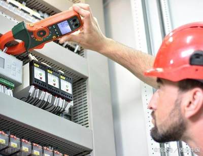 工廠電工工資到底有多少？網(wǎng)友真實回復，看后很心酸